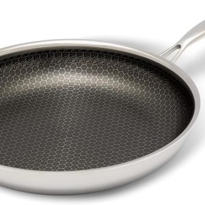 Tigaie Henslers 28 cm [Toate tipurile de aragazuri] - Tigaie pentru prăjit și gătit - Tigaie antiaderentă tip fagure - Potrivită pentru aragazuri cu inducție - Structură tip fagure 28 cm - Rezistentă la tăieturi și zgârieturi